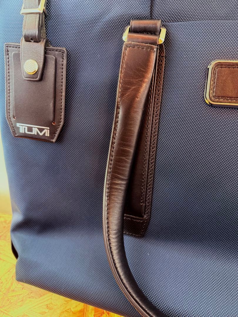 【値下げ中】トゥミ　ビジネスバッグJARVIS ネイビー682416NVYD2E