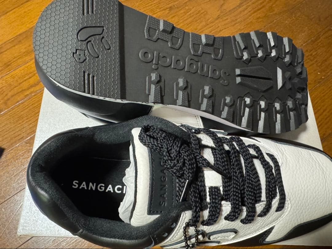 SANGACIO ホワイト/ブラック スニーカー