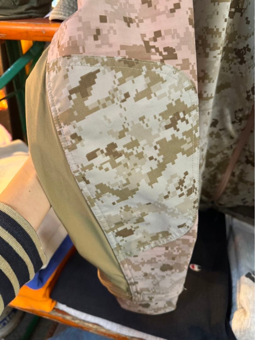 レア！ USMC 米軍実物 COMBAT DESERT JACKET 180s