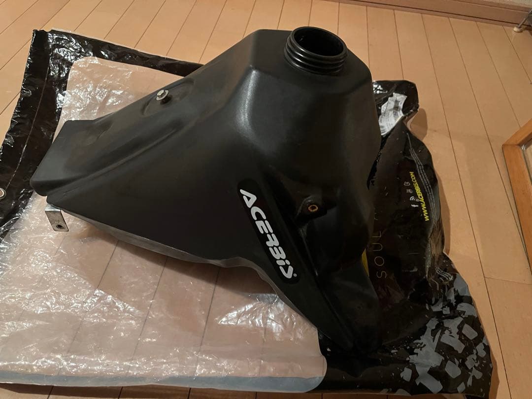 【CRF250L MD38用】ACERBISビッグタンク