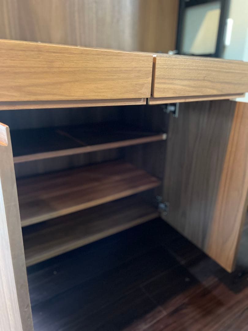 unico ウニコ 食器棚 （11/29期限）