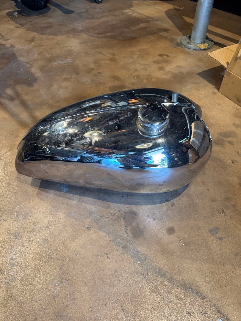 SR400 SR500メッキタンク ガソリンキャップ付き