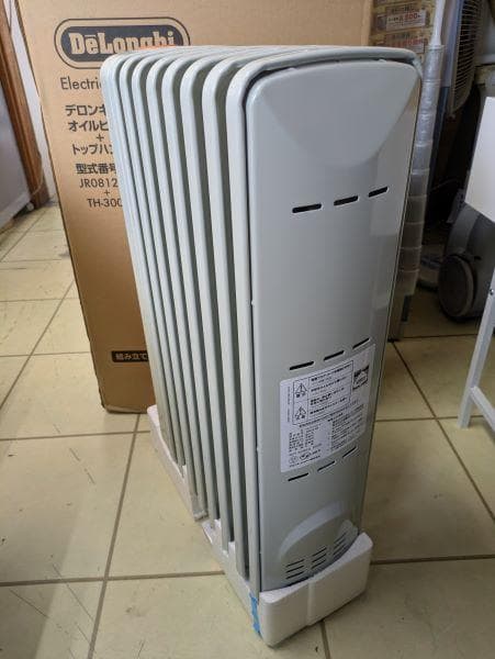 Y【未使用】 トップハンガー付き デロンギ オイルヒーター JR0812-OR