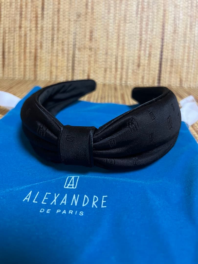 【美品】ALEXANDRE DE PARIS ブラックリボンヘアバンド