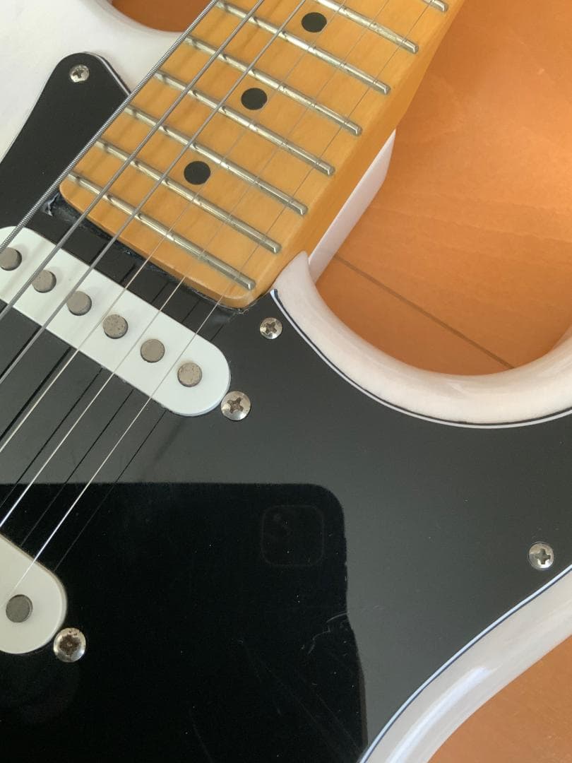 FGN ストラトキャスターFujigen Neo Classic WB