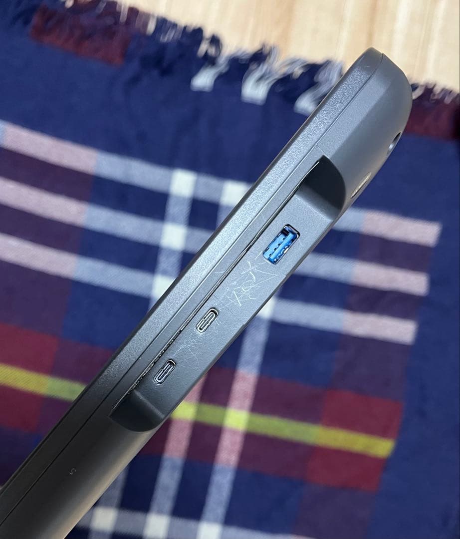 HUION Kamvas 24 Plus 23.8インチ 2.5K 液タブ