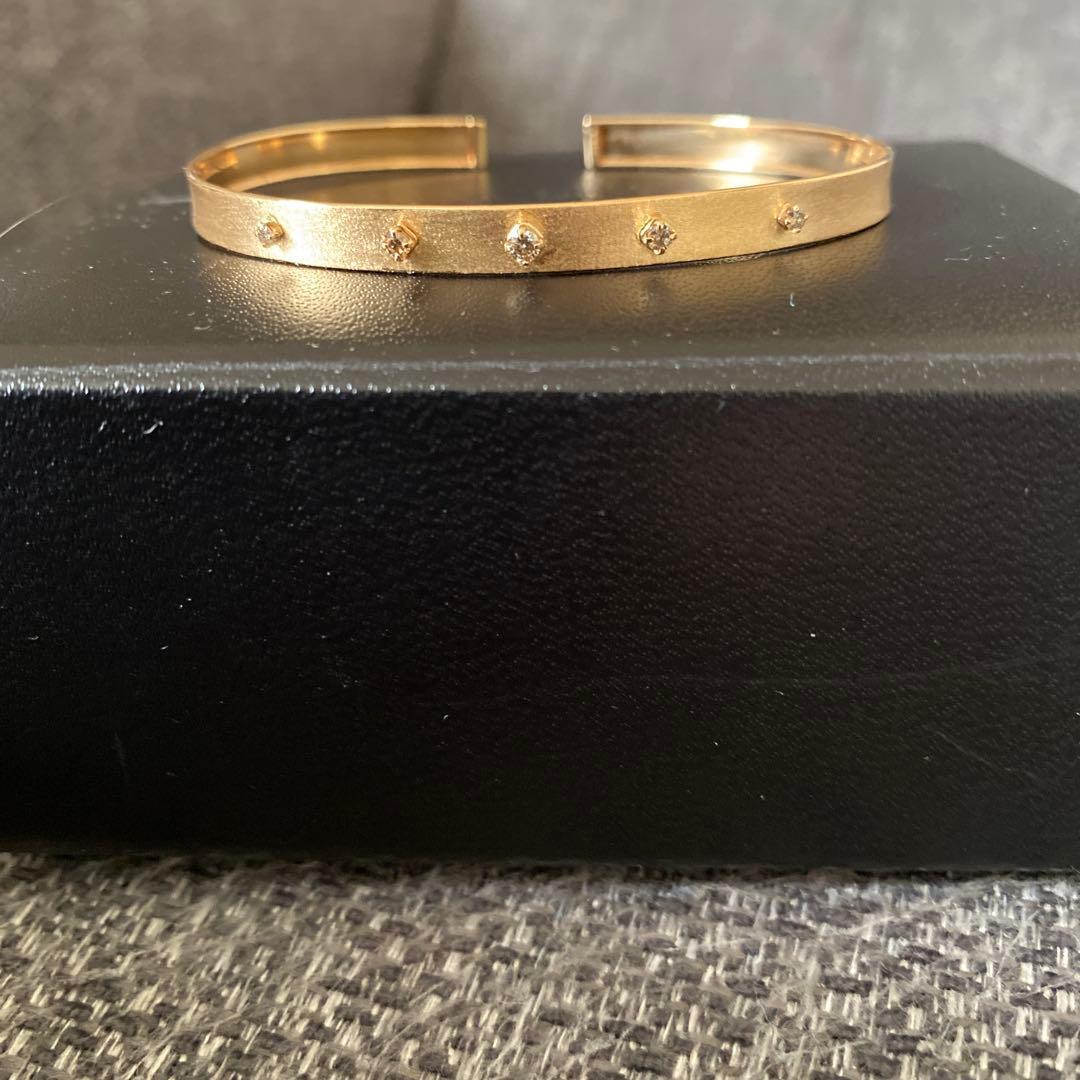 K18バングルブラウンダイヤ