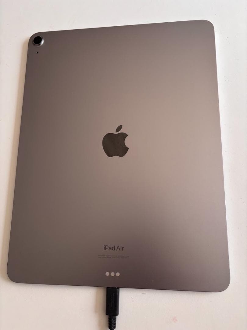 【箱付き】iPad Air 13インチ (M2) 128GB スペースグレイ