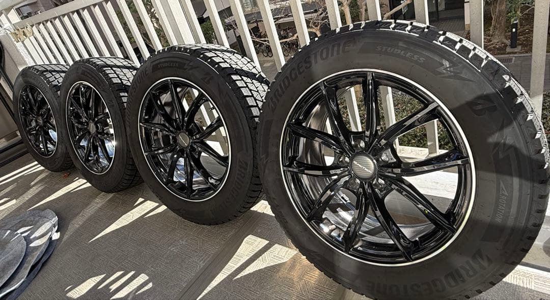 ブリヂストン DM-V3 235/60R18 スタッドレス Eurotech黒