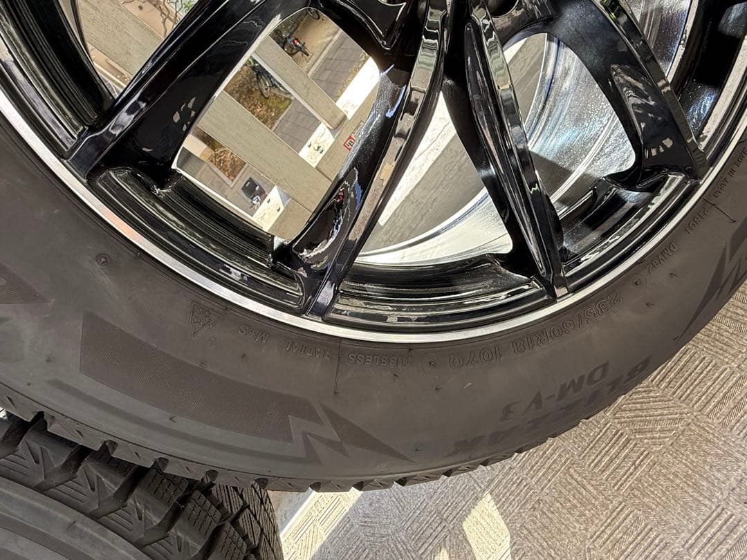 ブリヂストン DM-V3 235/60R18 スタッドレス Eurotech黒