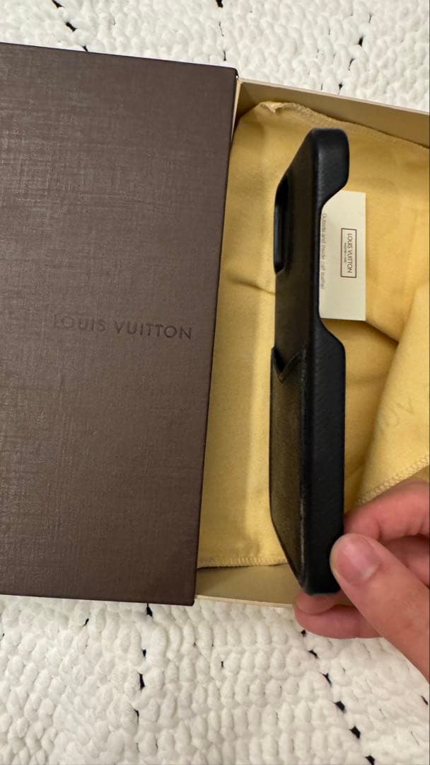 ルイ・ヴィトン LV iPhone 13 Pro Max用ケース