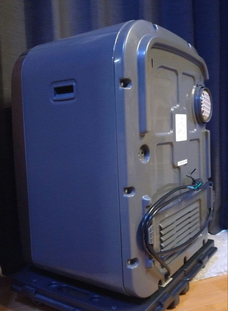 【最終値下】衣類乾燥機 エスティロILD-321UPB-JP 3kg