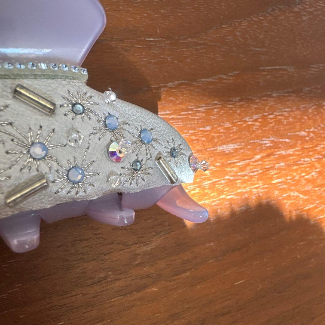 《未使用》acca アッカ 雪の結晶のヘアクリップビジュー付き