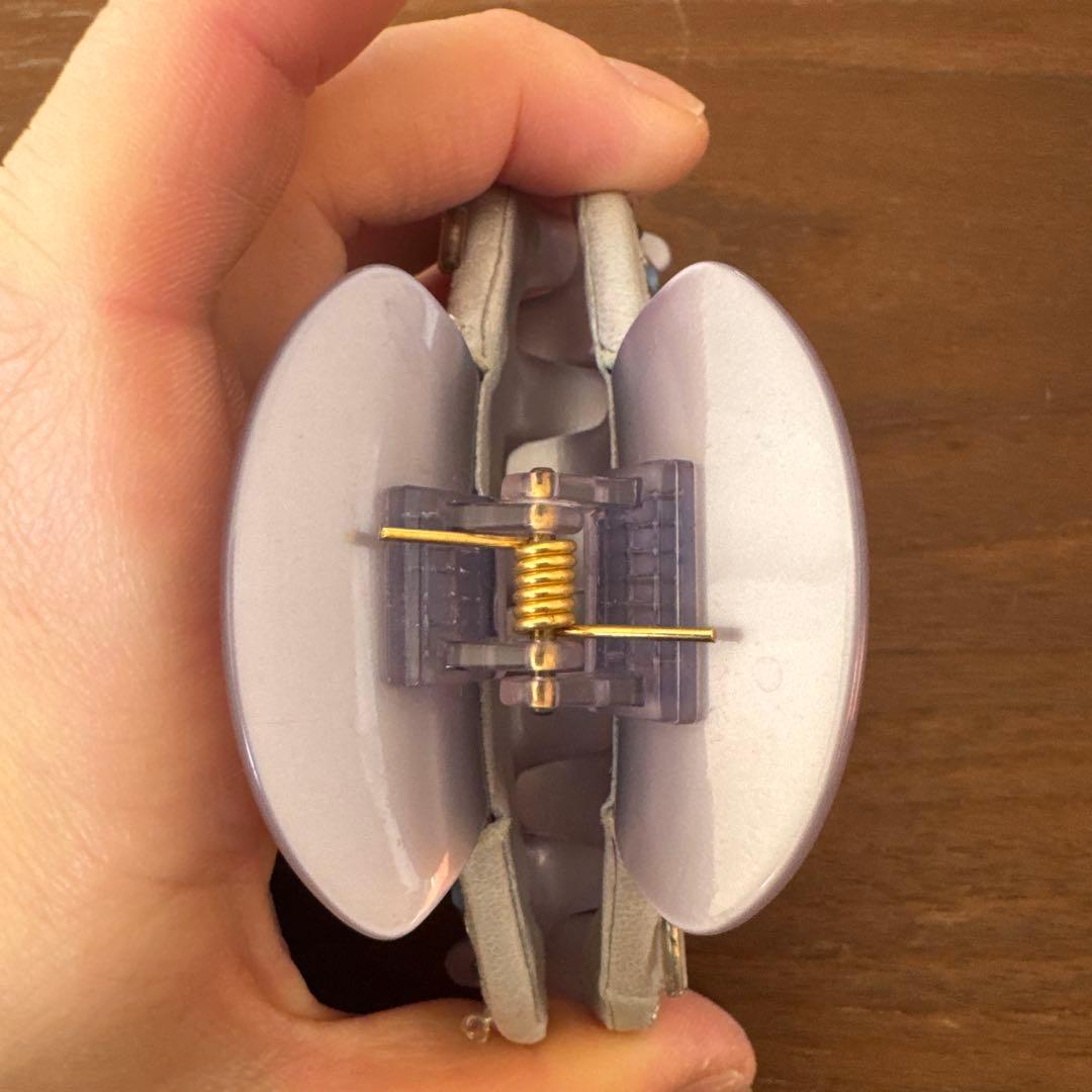 《未使用》acca アッカ 雪の結晶のヘアクリップビジュー付き