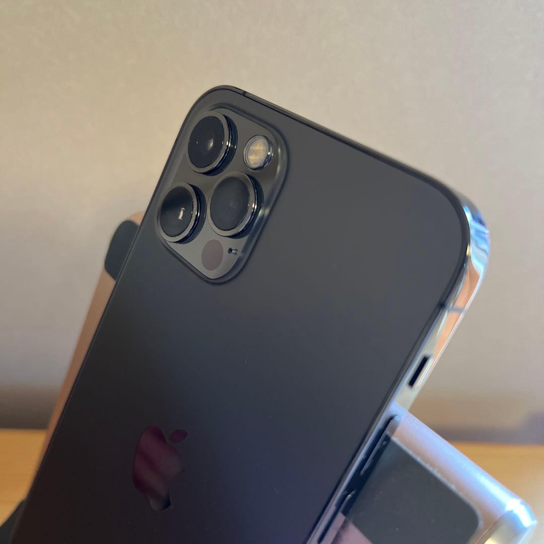 バッテリー100%！iPhone12 Pro 256GB グラファイト