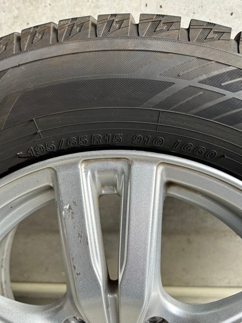 バリ溝！2024製スタッドレス　ヨコハマ195/65R15ホイールセット ４本