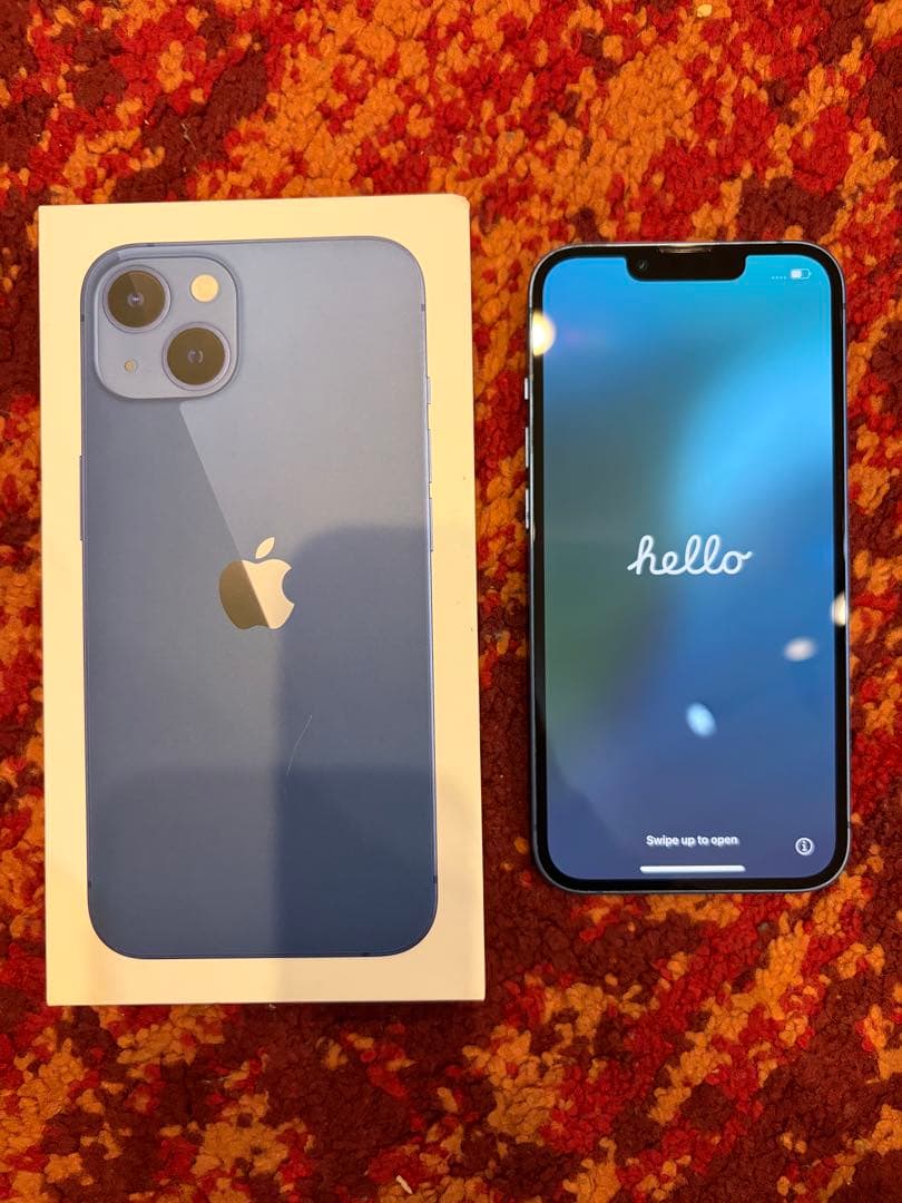 【超美品】iPhone13 128GB ブルー