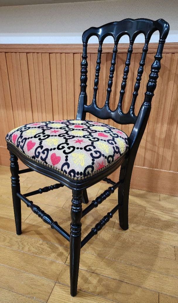 GUCC ② GGジャガードウッドチェア クラシックスタイル 椅子 グッチ