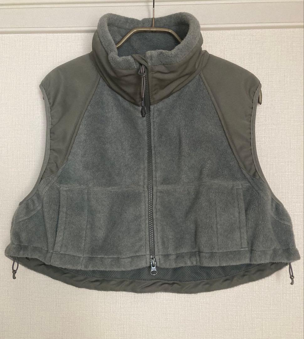 HYKE FLEECE CROPPED VEST フリース ベスト