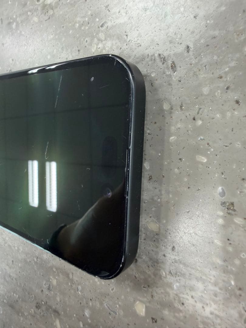 スマートフォン本体 iPhone 15 256GB Black