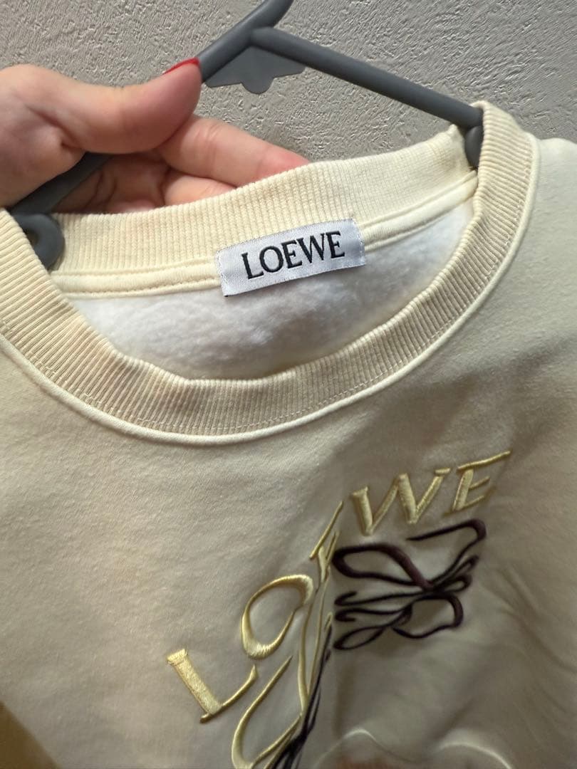 【最終価格】LOEWE 刺繍ロゴ トレーナー クリーム
