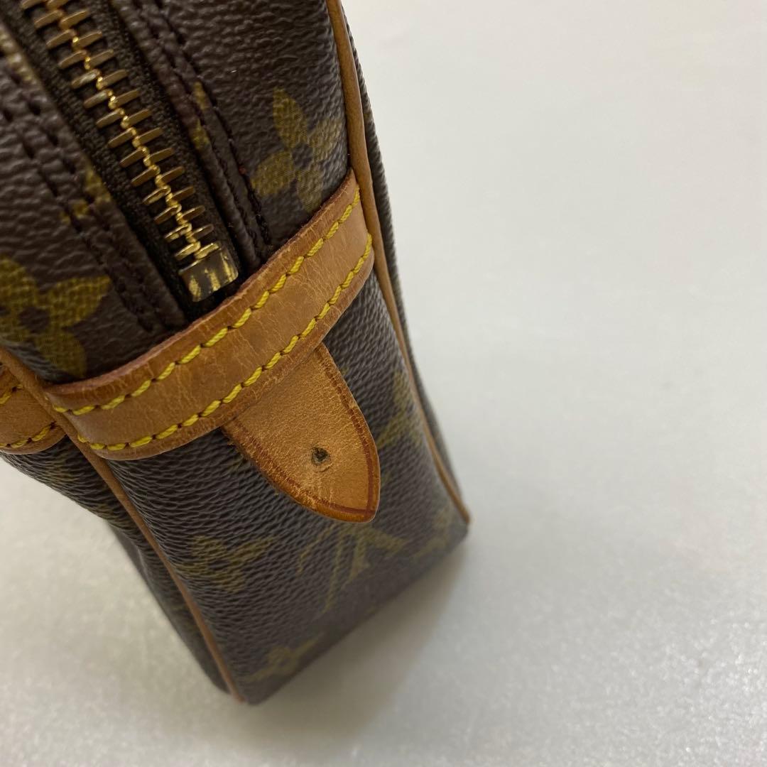 施*英様 Louis Vuitton クラッチバッグ ブラウン