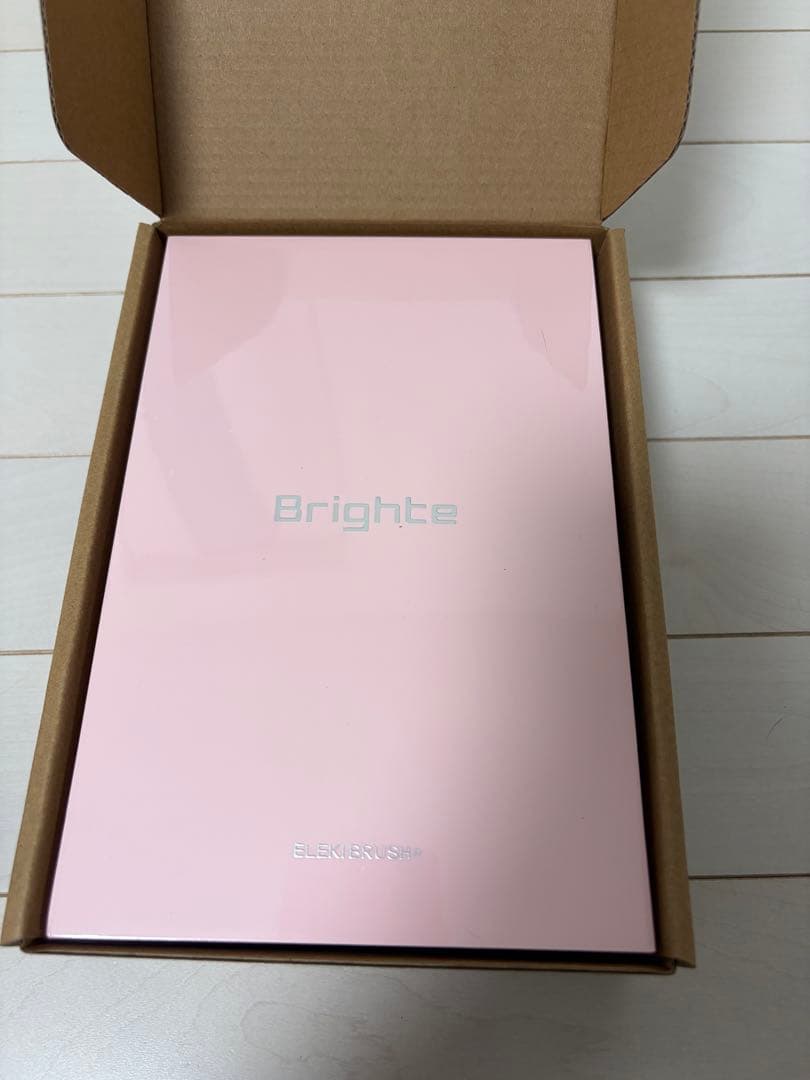 未開封！Brighte ELEKI BRUSH+ 美顔器　ピンク