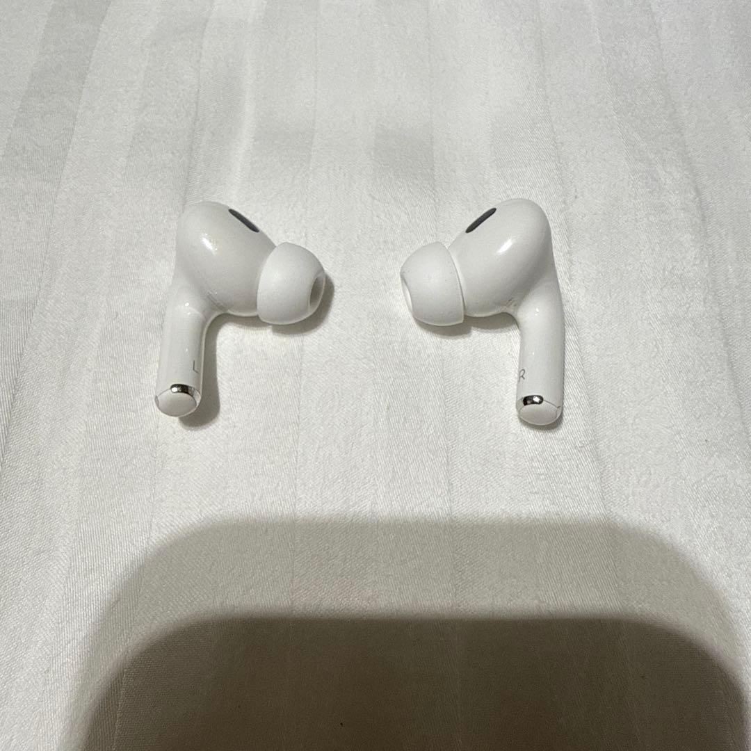 【美品】AirPods Pro (第2世代) 本体 MTJV3J/A
