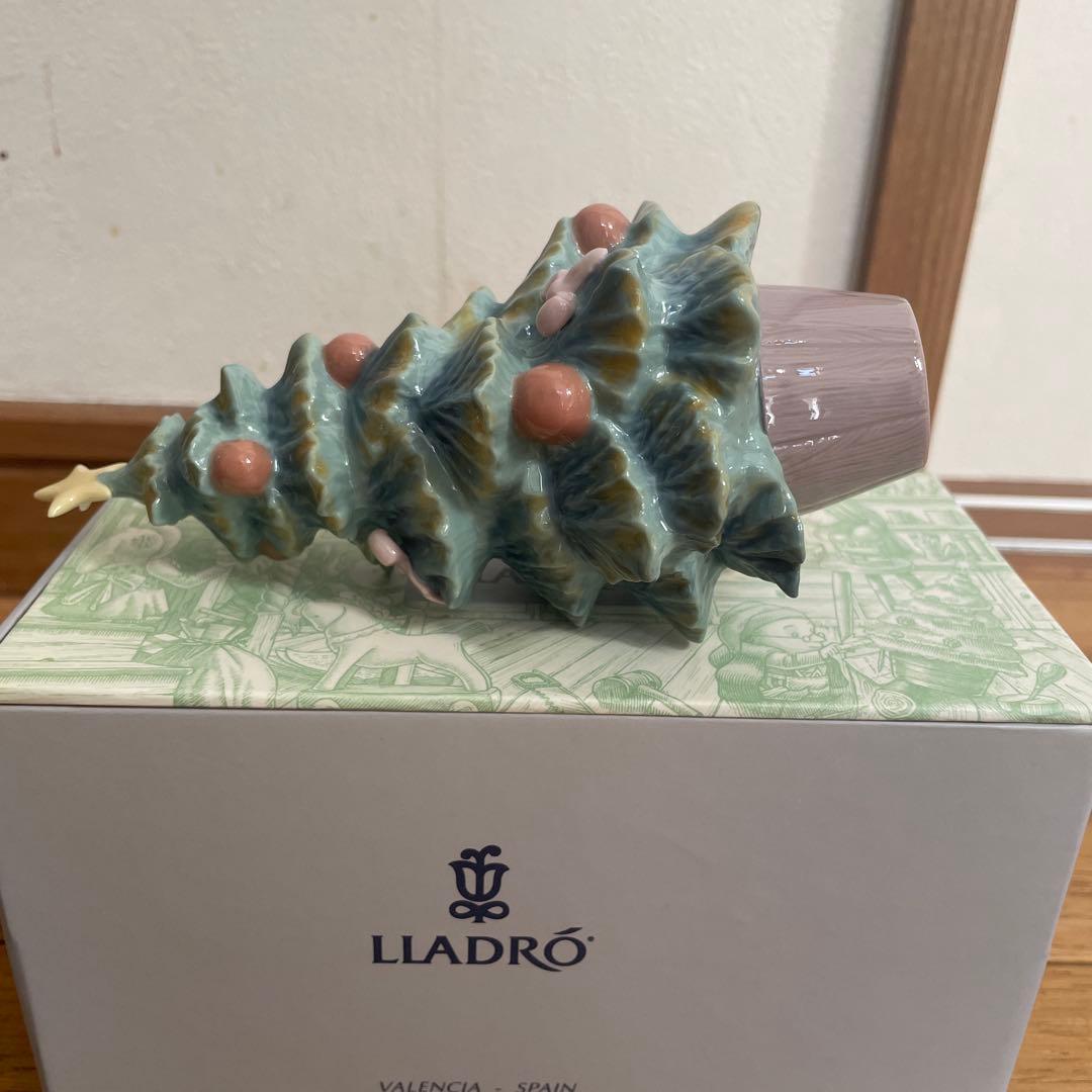 LIADRO クリスマスツリー 陶器製 約15cm