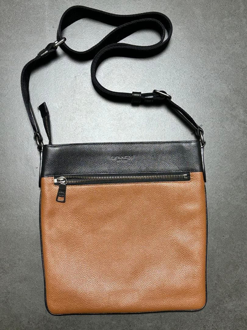 【COACH】 バワリー ショルダーバッグ ブラウン/ブラック ユニセックス