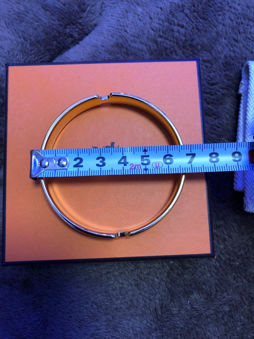 HERMES グリーン バングル　オランプ　イヤーカフ