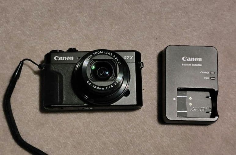 お*あ様 Canon G7X markII mark2 充電器付　中古品