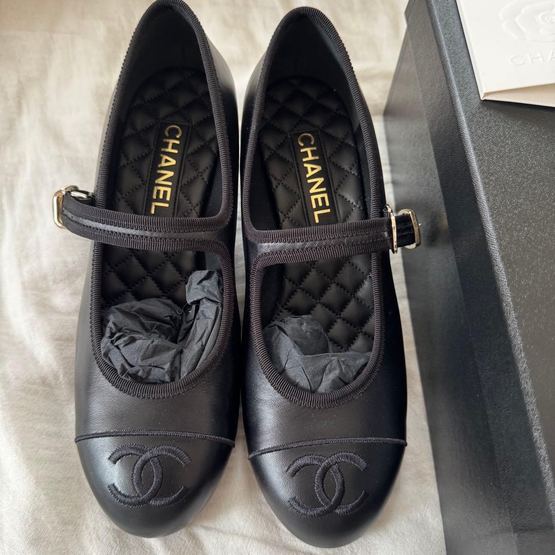 【新品未使用】CHANEL ブラックメリージェーンパンプス 40サイズ