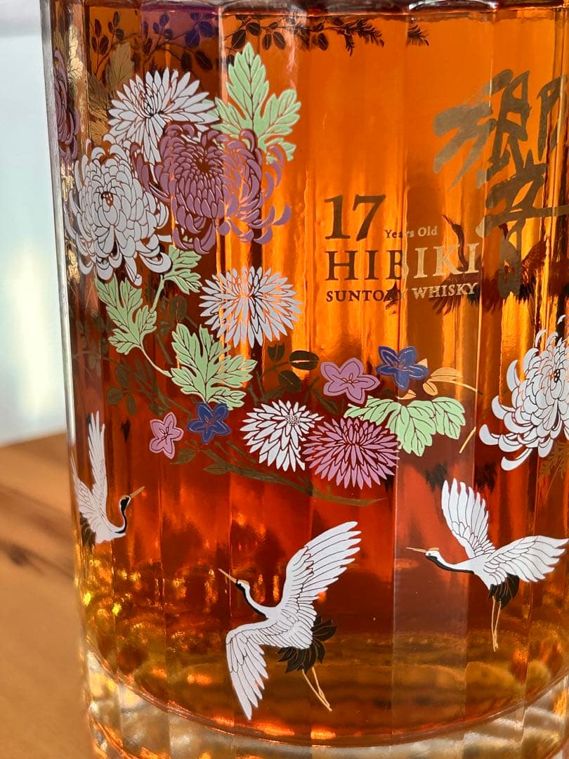 響 17年 限定 意匠ボトル 〈花鳥風月〉 700ml 1本 サントリー