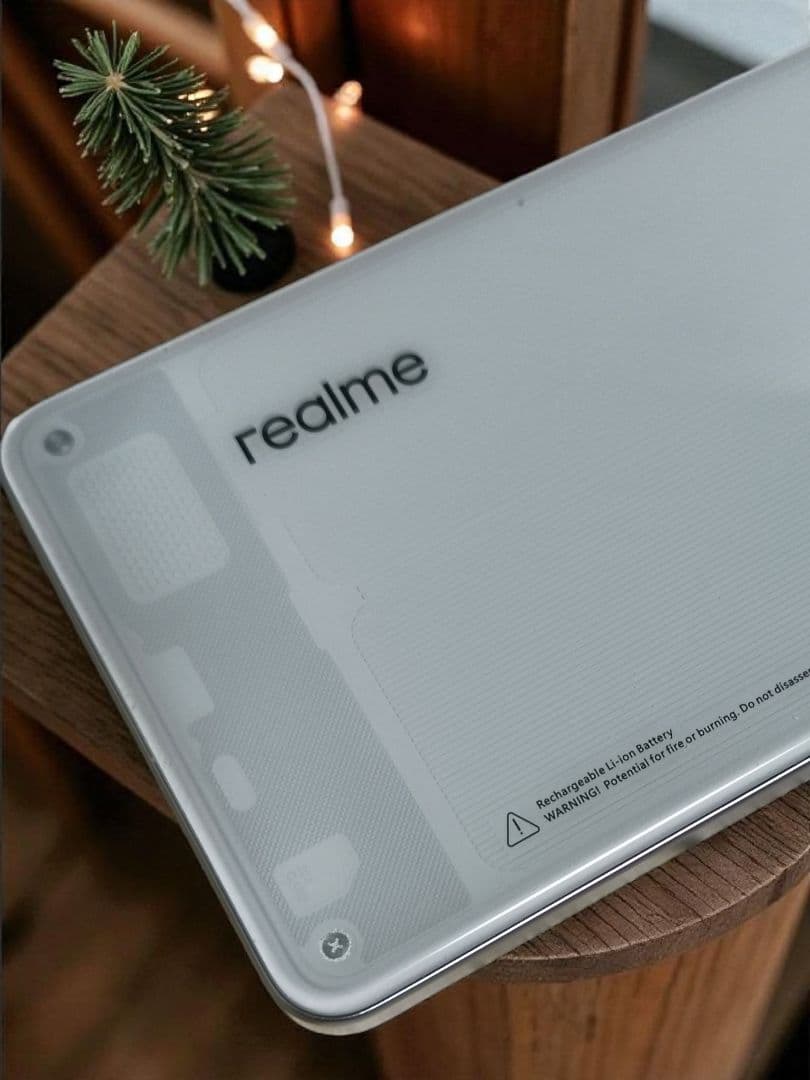 realme neo7 turbo グレースケルトン