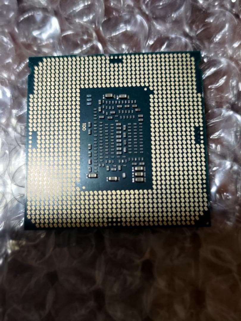 CPU intel Core i7-7700K　4.20GHZ　LGA1151