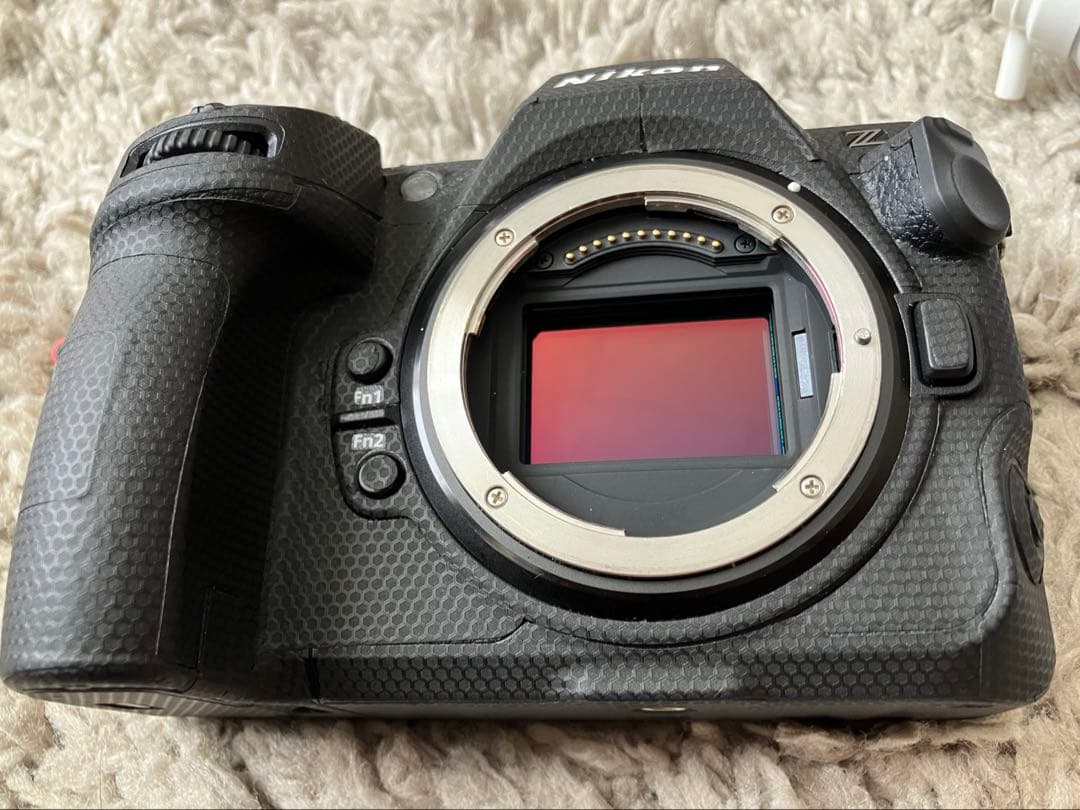 NIKON Z8ボディー　箱付き