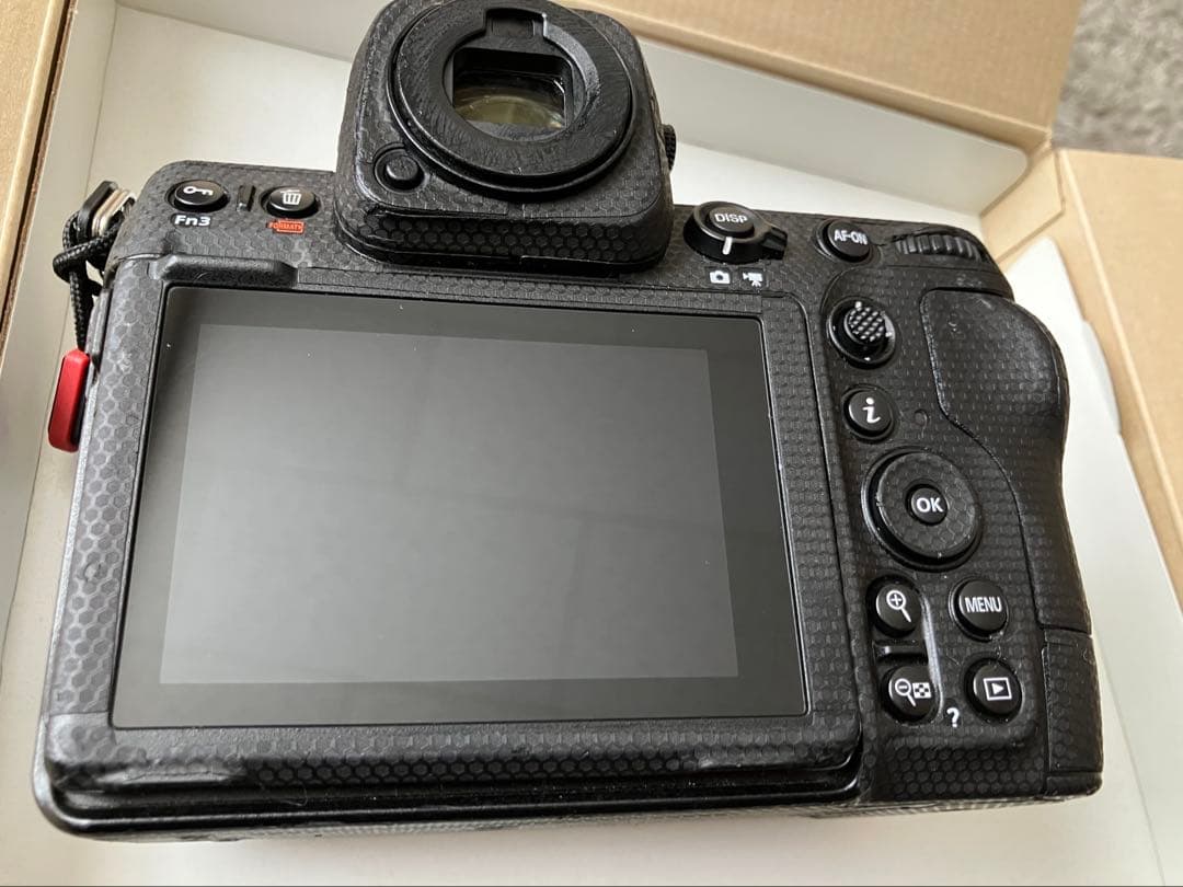 NIKON Z8ボディー　箱付き