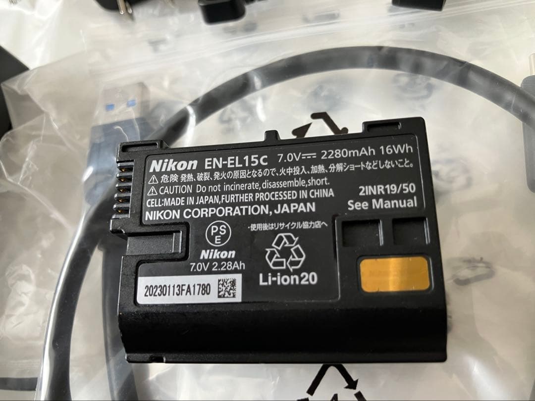 NIKON Z8ボディー　箱付き