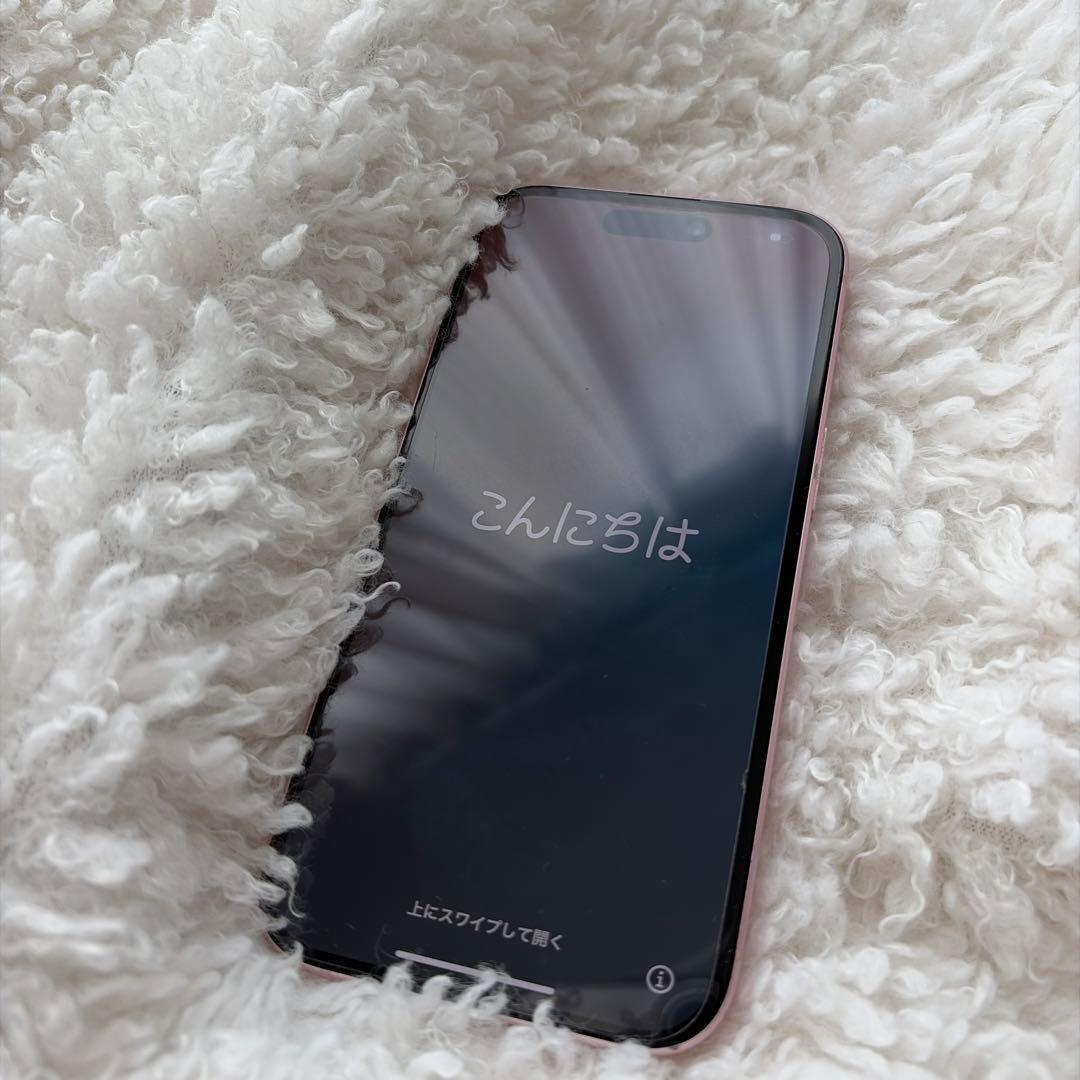 iPhone15 ピンク　256gb