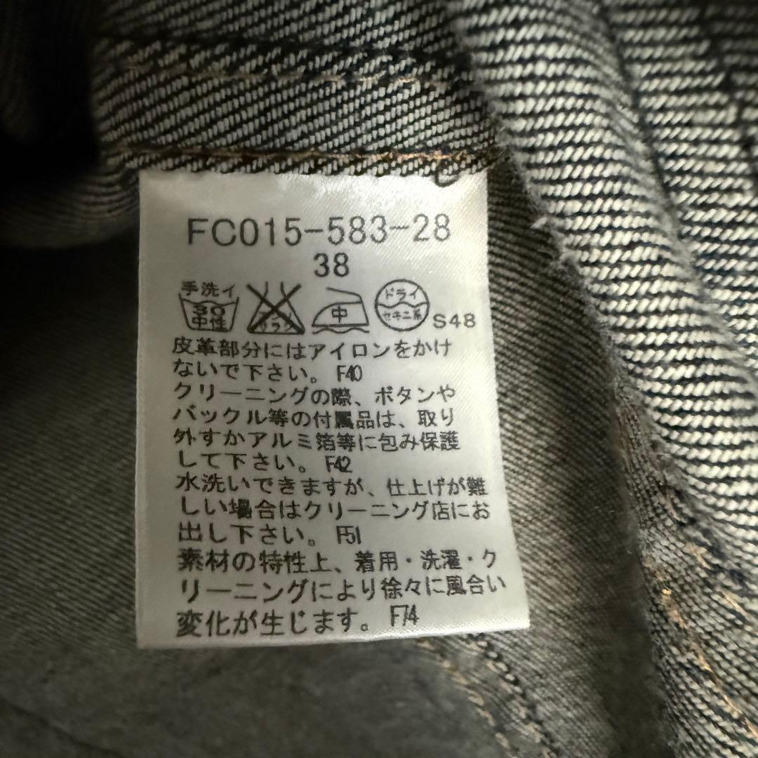 廃盤 美品　バーバリーロンドン　デニムジャケット ノバチェック裏地 革ロゴ 38