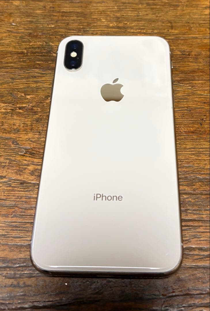 ⭐︎個人⭐︎Apple iPhone X 256GBシルバー 箱、充電ケーブル付き