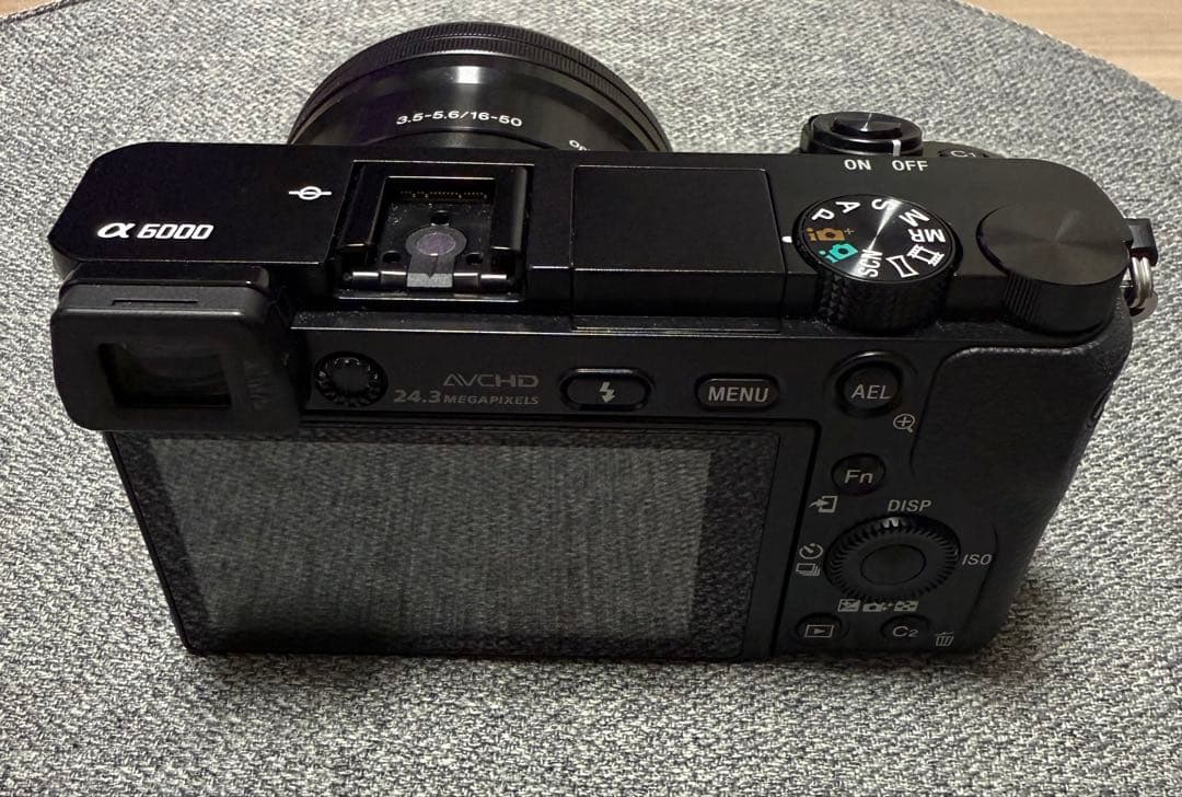 SONY α6000 ミラーレス一眼カメラ 本体