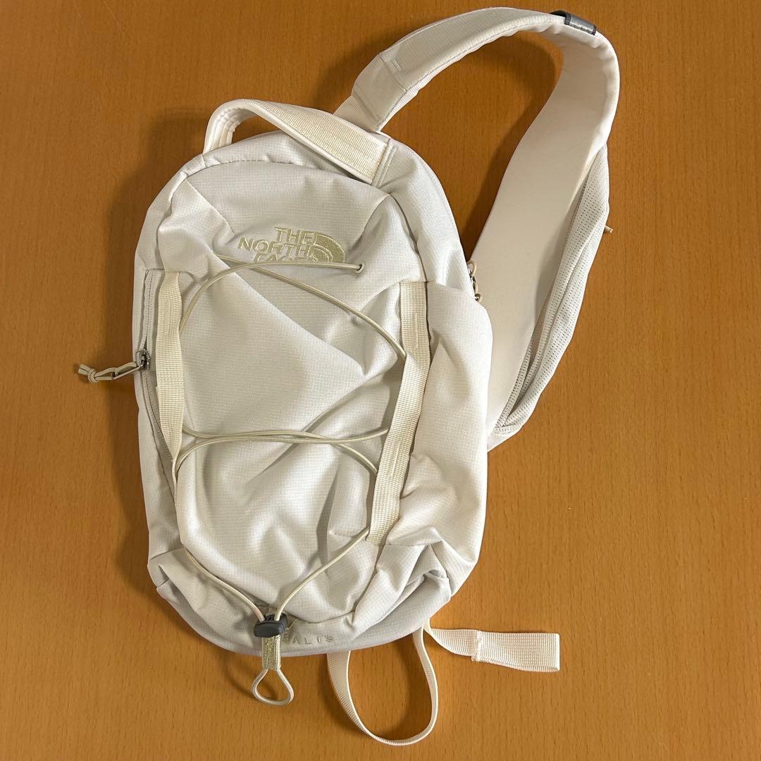 【未使用】ザ ノースフェイス ボディバッグ スリングバッグ　　 白