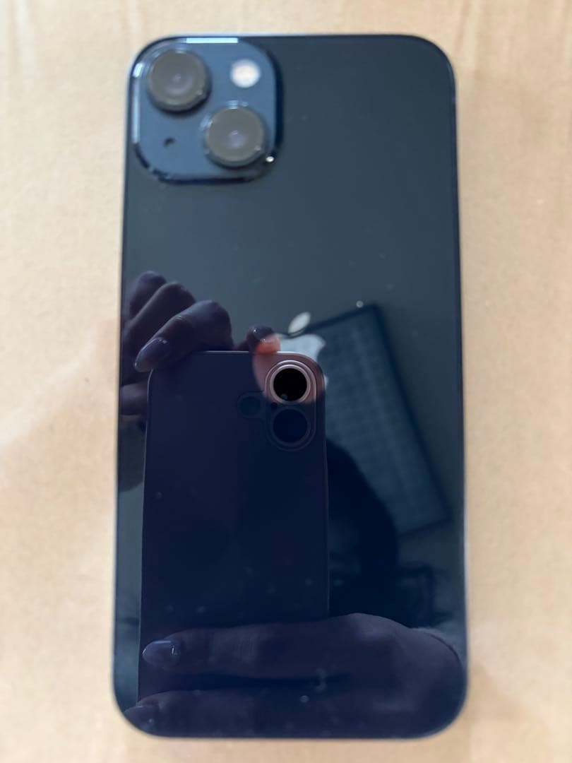 Apple iPhone 13ミッドナイト　本体