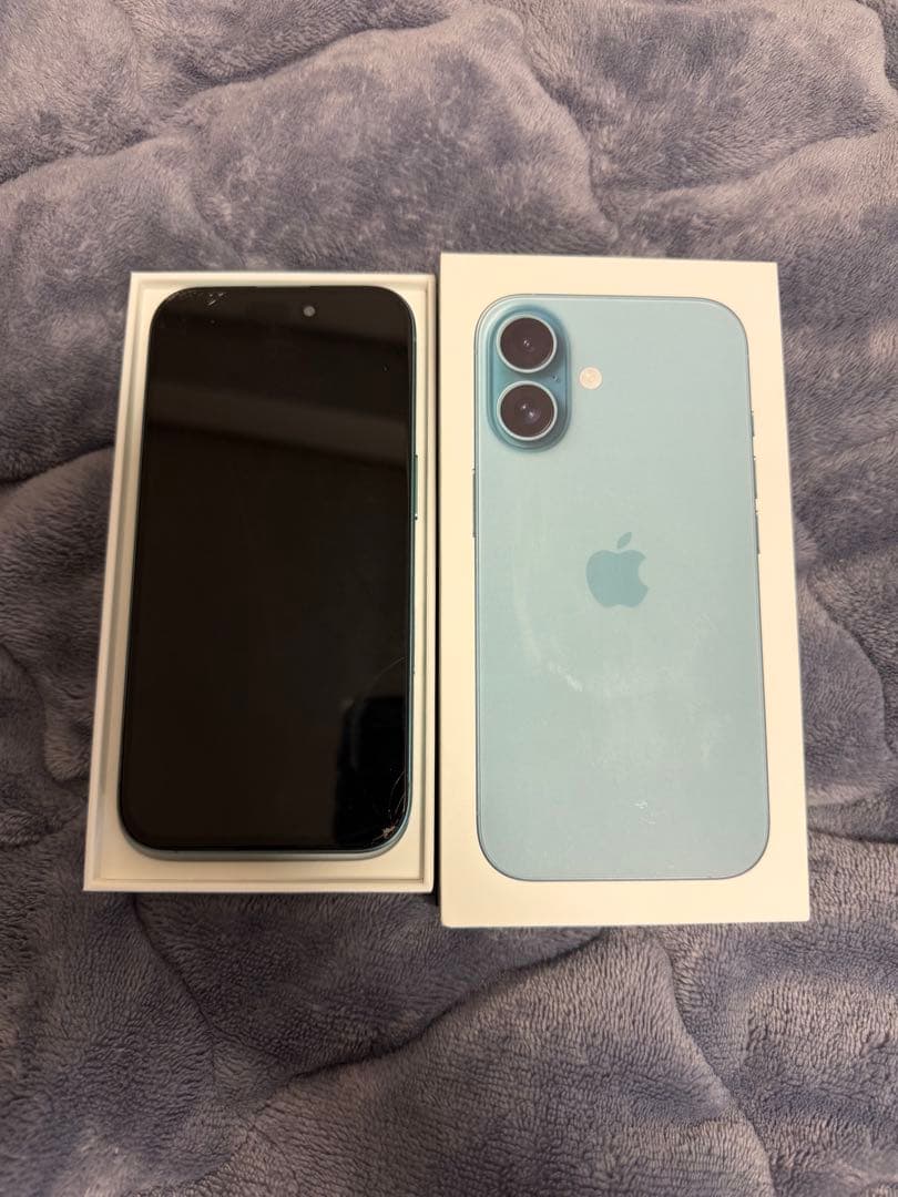 iPhone16 128GB SIMフリー利用制限○ 初期化済み　非正規画面修理