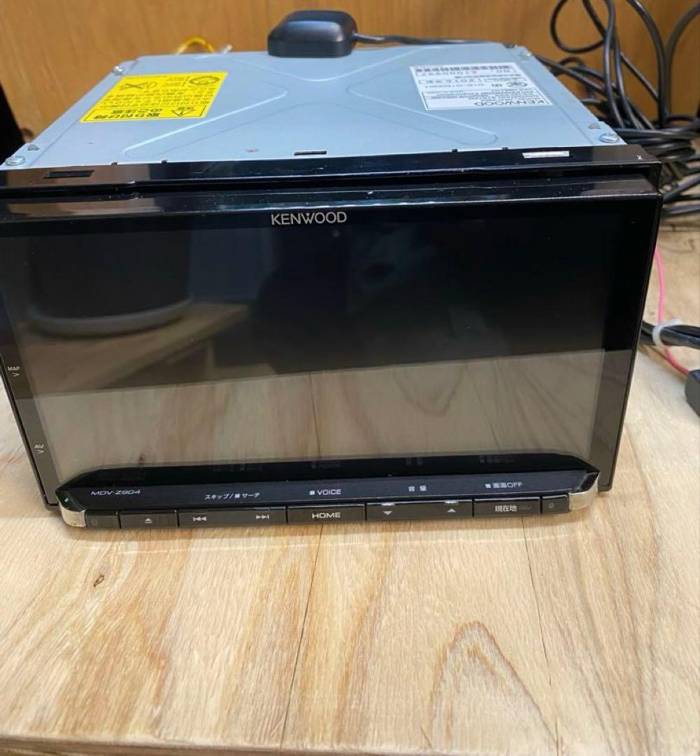 （送料込み）ケンウッド　彩速ナビ　MDV-Z904