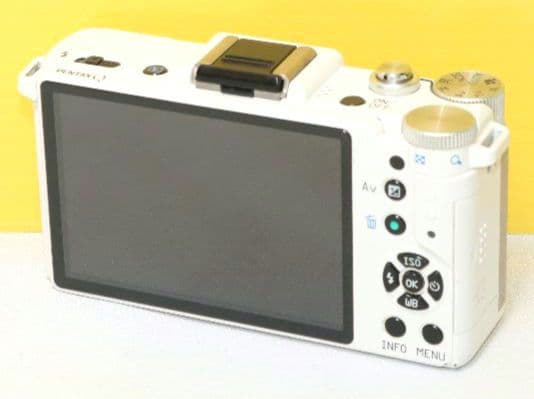 ⭐PENTAX Q ボディ ホワイト⭐ペンタックス 送料無料❤️