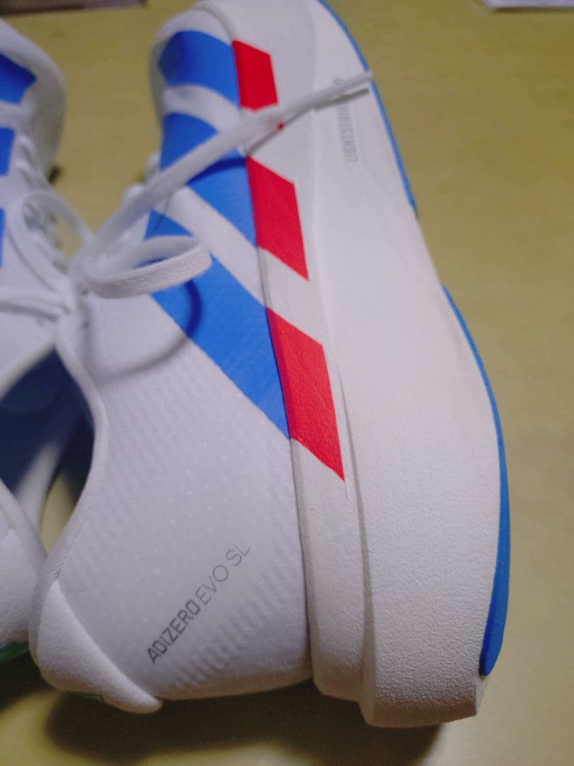 adizero evo sl 27cm ランニングシューズ ホワイト/ブルー