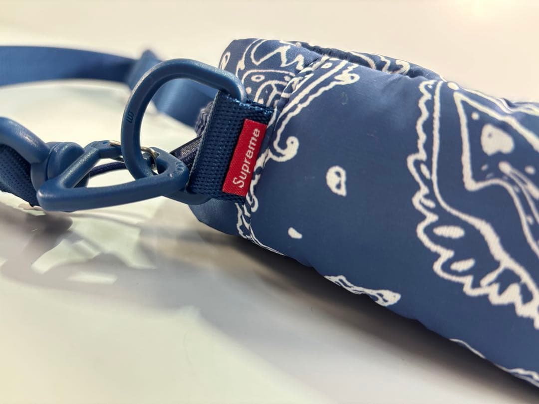 バッグ Supreme puffer side bag Blue Paisley